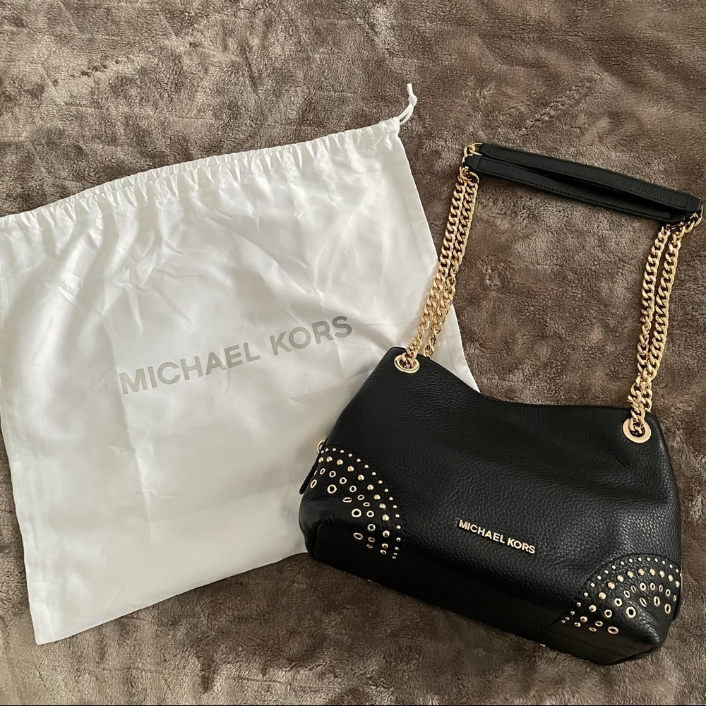 Michael Kors Medium Chain Messenger